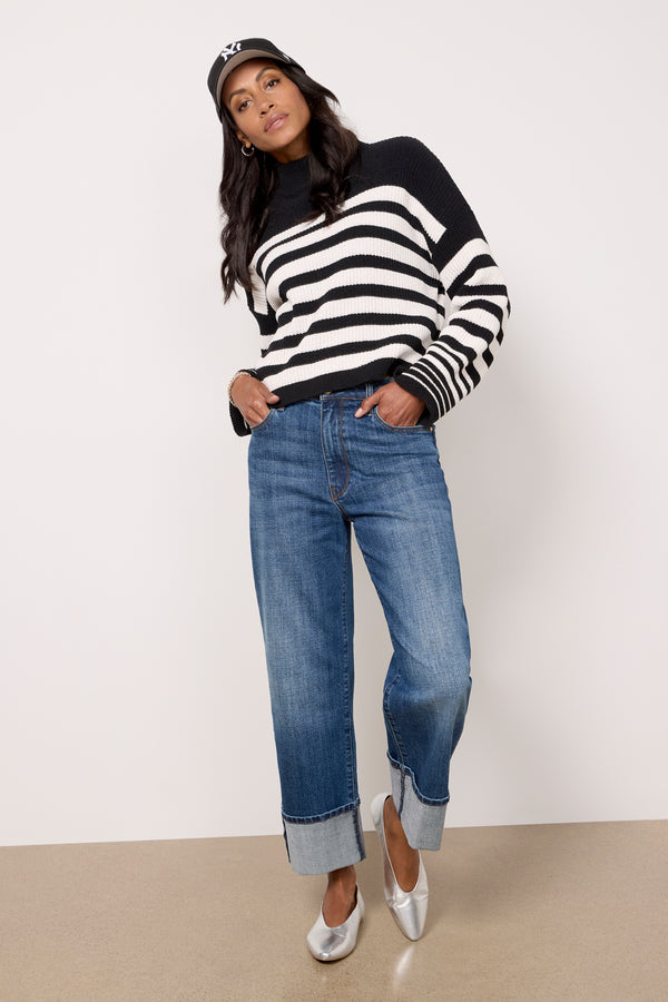 Everve Stay Cozy Sweater Black/Chalkstripe