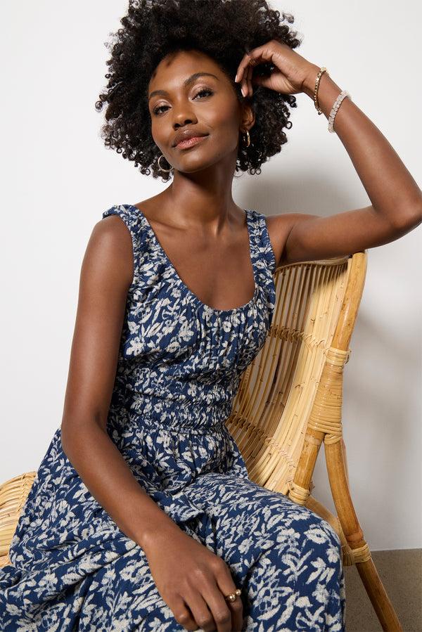 Everve SUNSEEKER DRESS Juniperikatfloral