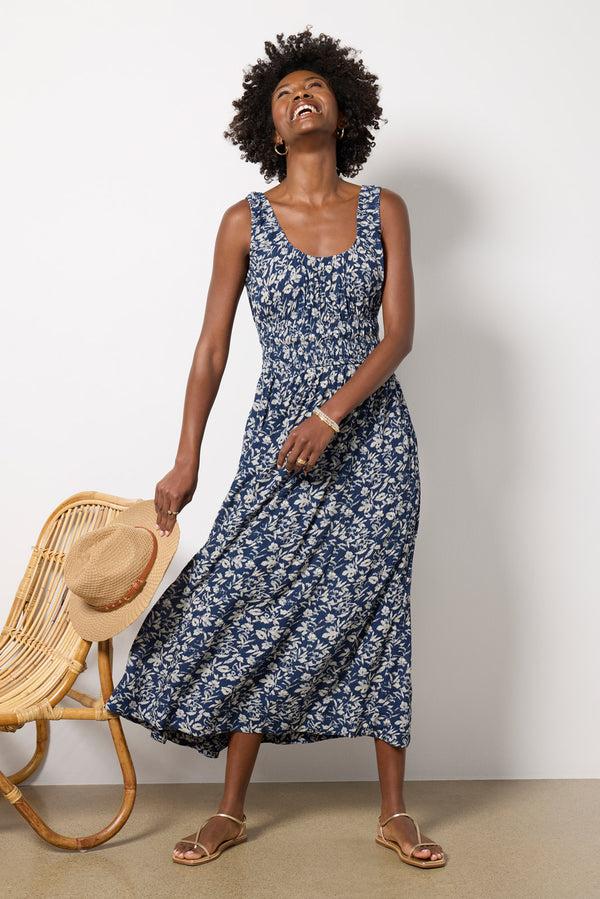 Everve SUNSEEKER DRESS Juniperikatfloral