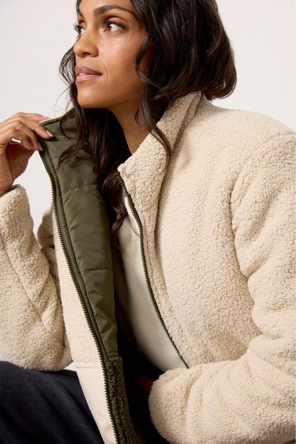 Everve Tasha Puffer Jacket Army