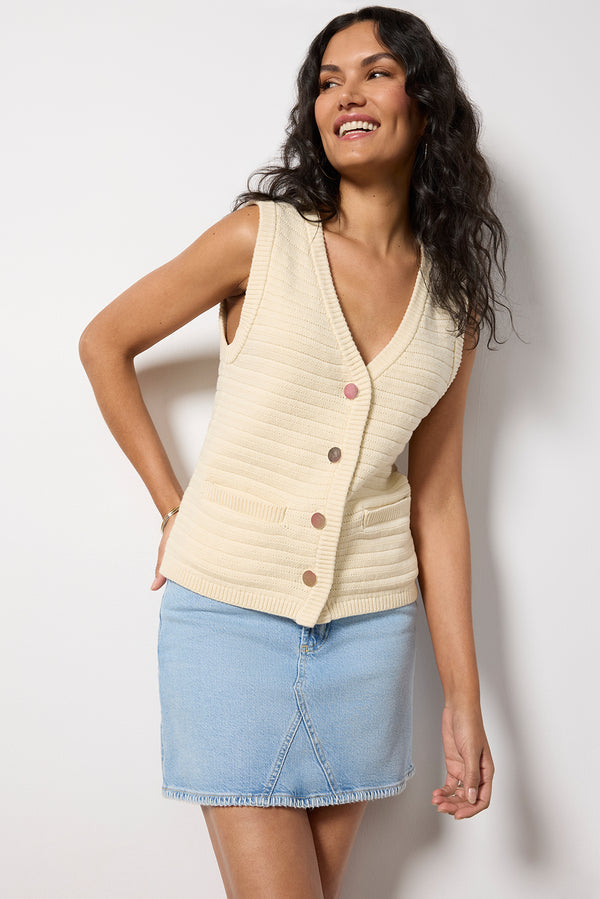 everve Textured Sweater Vest Muslin
