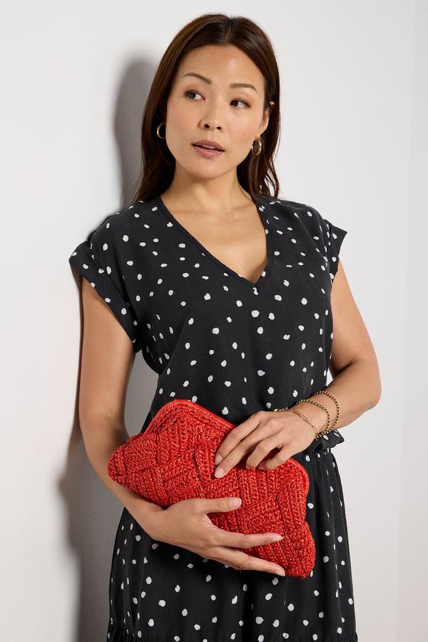 Everve Textured V Neck Top Decodotsprint