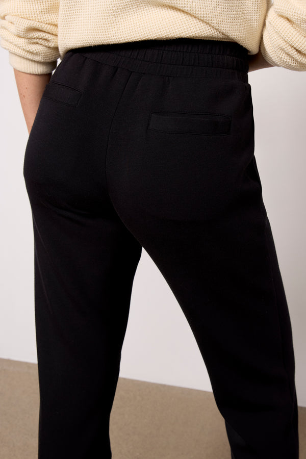 Everve The Slim Pant 25 Black