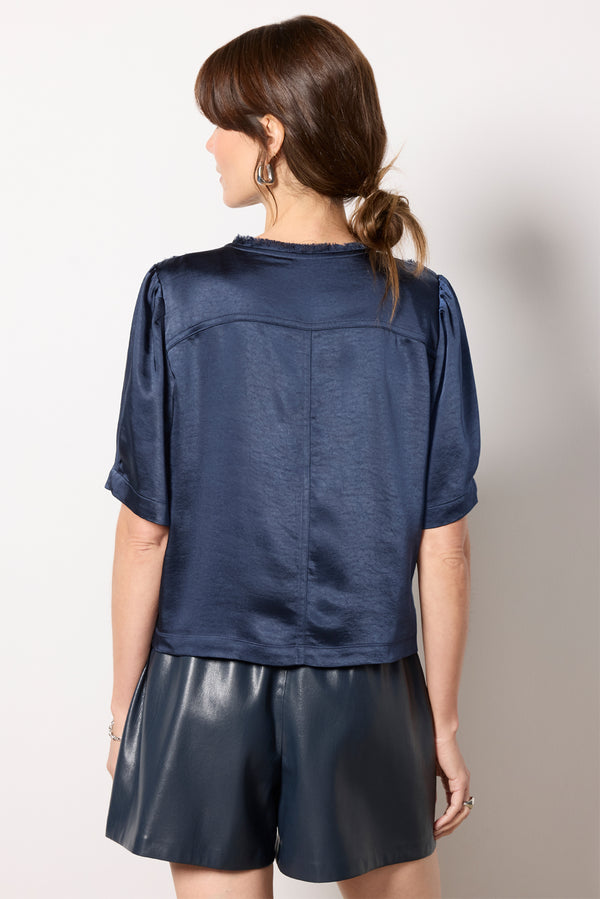 Everve Tilly Satin Zip Up Top Navy