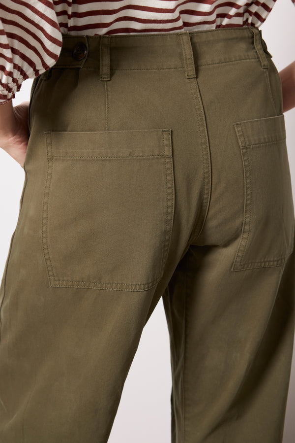 Everve Tori Utility Straight Pant Sequoia