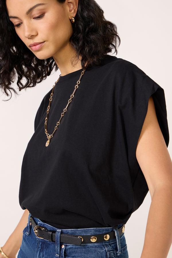 Everve Trina Muscle Tee Black