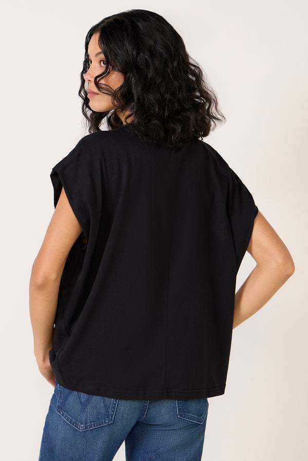 Everve Trina Muscle Tee Black