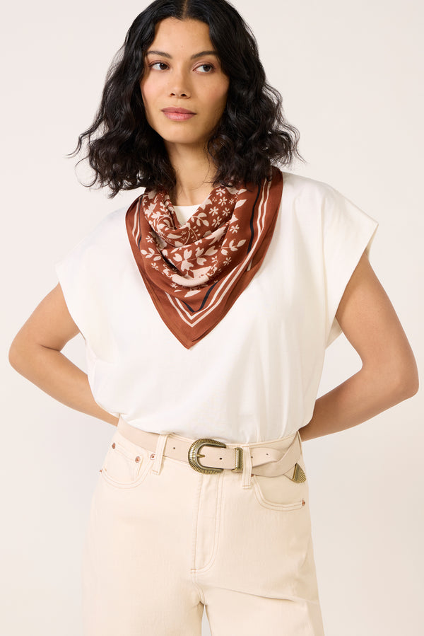 Everve Trina Muscle Tee Whitesand