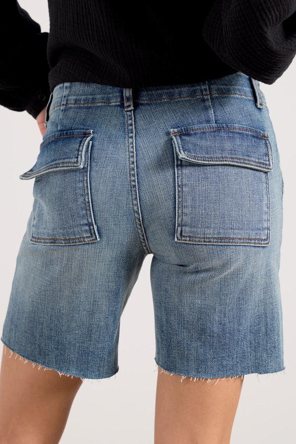 Everve Utility Hailey Short Marvel