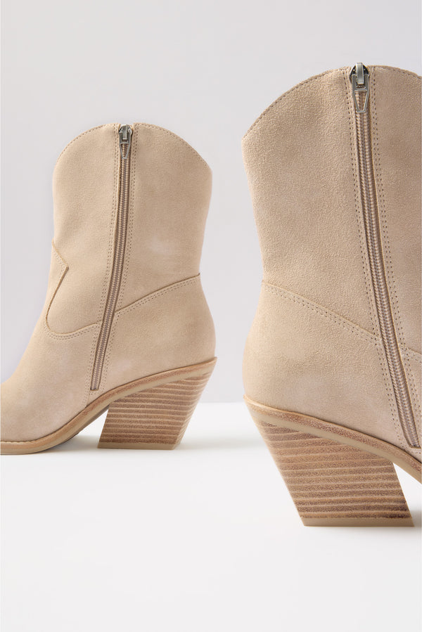 Everve Valory Western Bootie Dune
