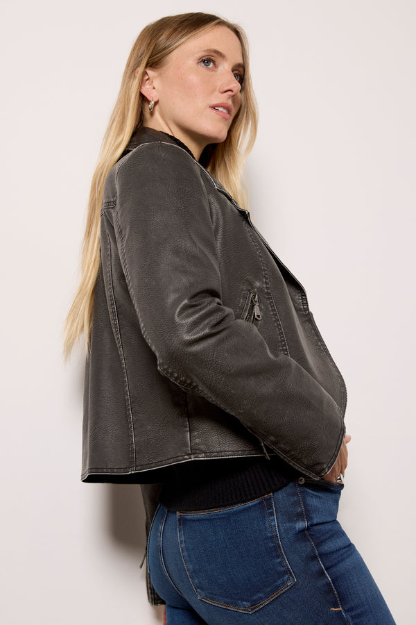 Everve Veda Distressed Moto Black