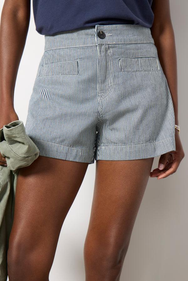 Everve Voyage Short Yachtstripe