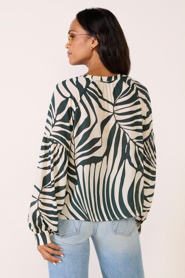 Everve Without A Doubt Blouse Greenoasis