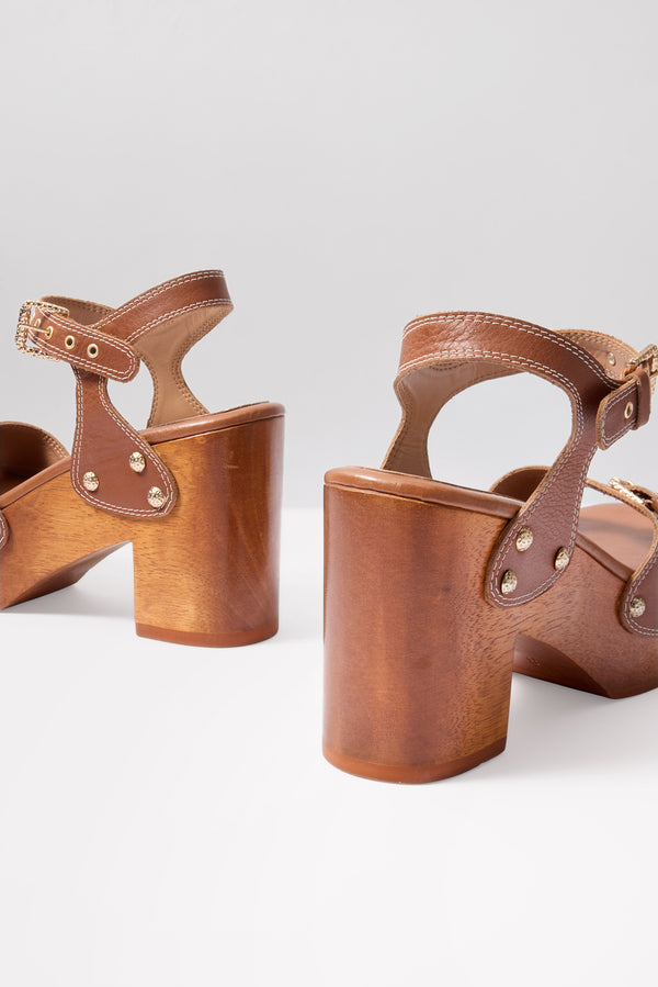 Everve Yandy Wood Sandal Cognac