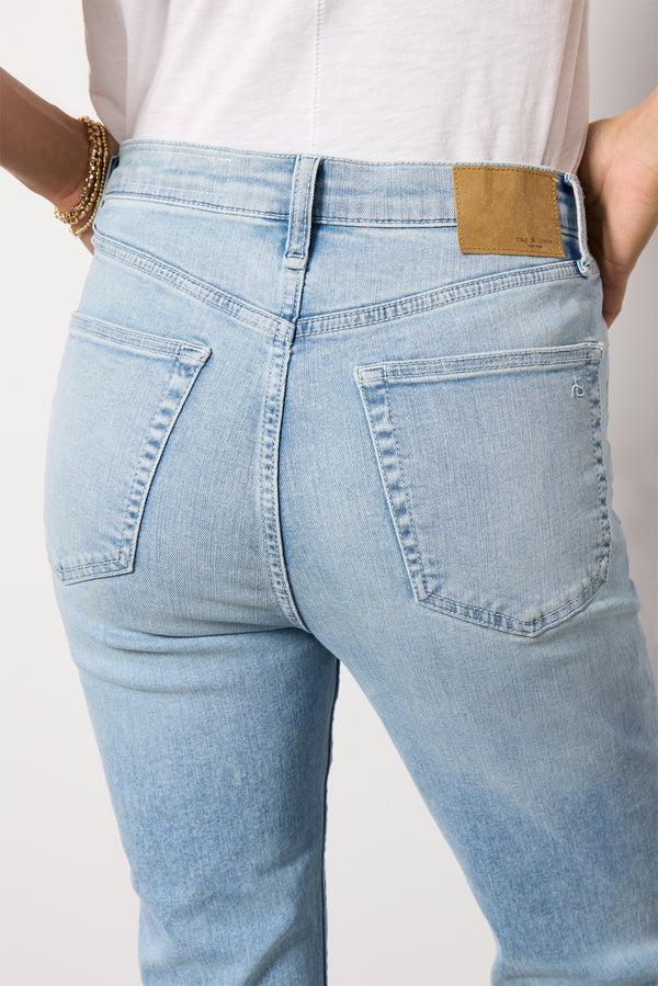 Everve Flexi Wren High-Rise Ankle Slim Straight Keens