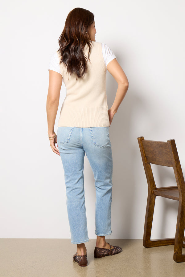 Everve Flexi Wren High-Rise Ankle Slim Straight Keens