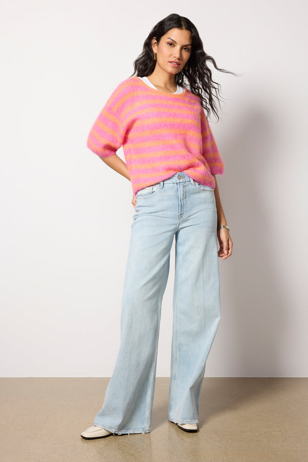 Everve Nenybay Short Sleeve Pullover Orangerayehibiscus