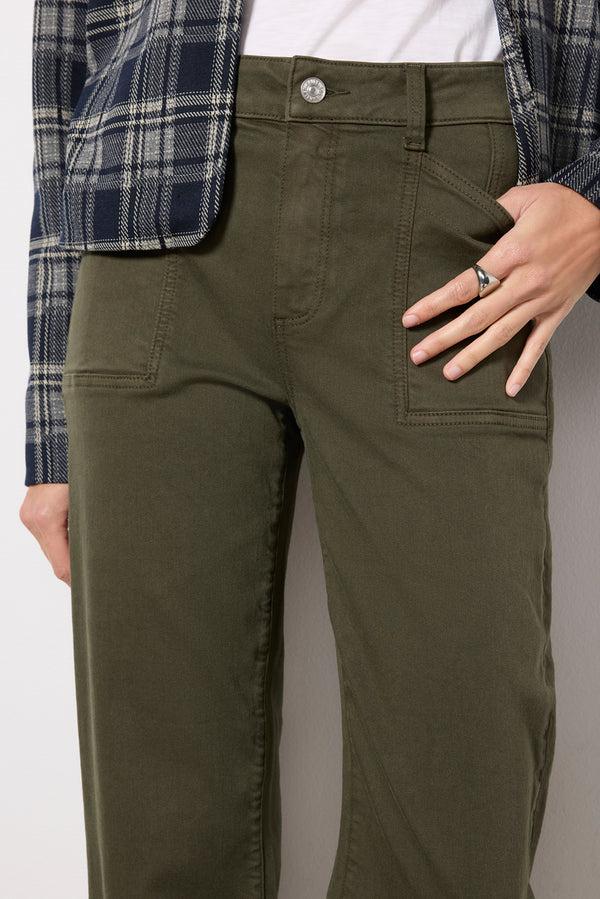 Everve Quincy Weekender Straight Pant Vintageforestmoss