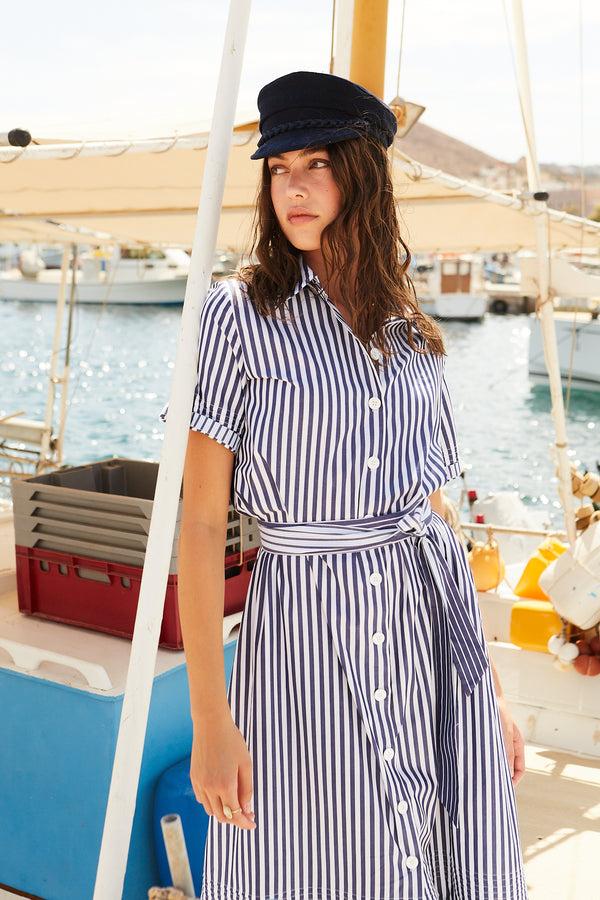 Evi Grintela Melanie