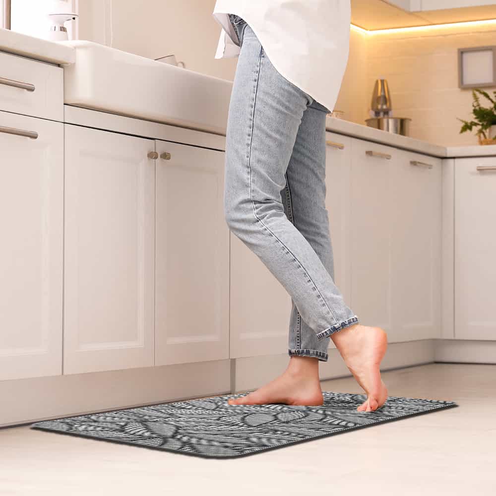 Evideco Jungle Printed Kitchen Mat 32″ X 20″ – Gray Leaves Design – Stylish & Durable – Ideal For Homeowners & Renters – Non Slip & Comfort Floor Mat Home Accessories Kitchen Mats