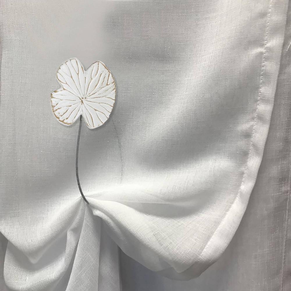 Evideco Magnetic Water Lily Curtain Tieback – Resin Floral Design Strong Magnetic Closure No Installation Required – White/Gold Home Accessories Tie Backs & Magnets Magnetic Tie Backs Small Tie Backs For Window Sheers