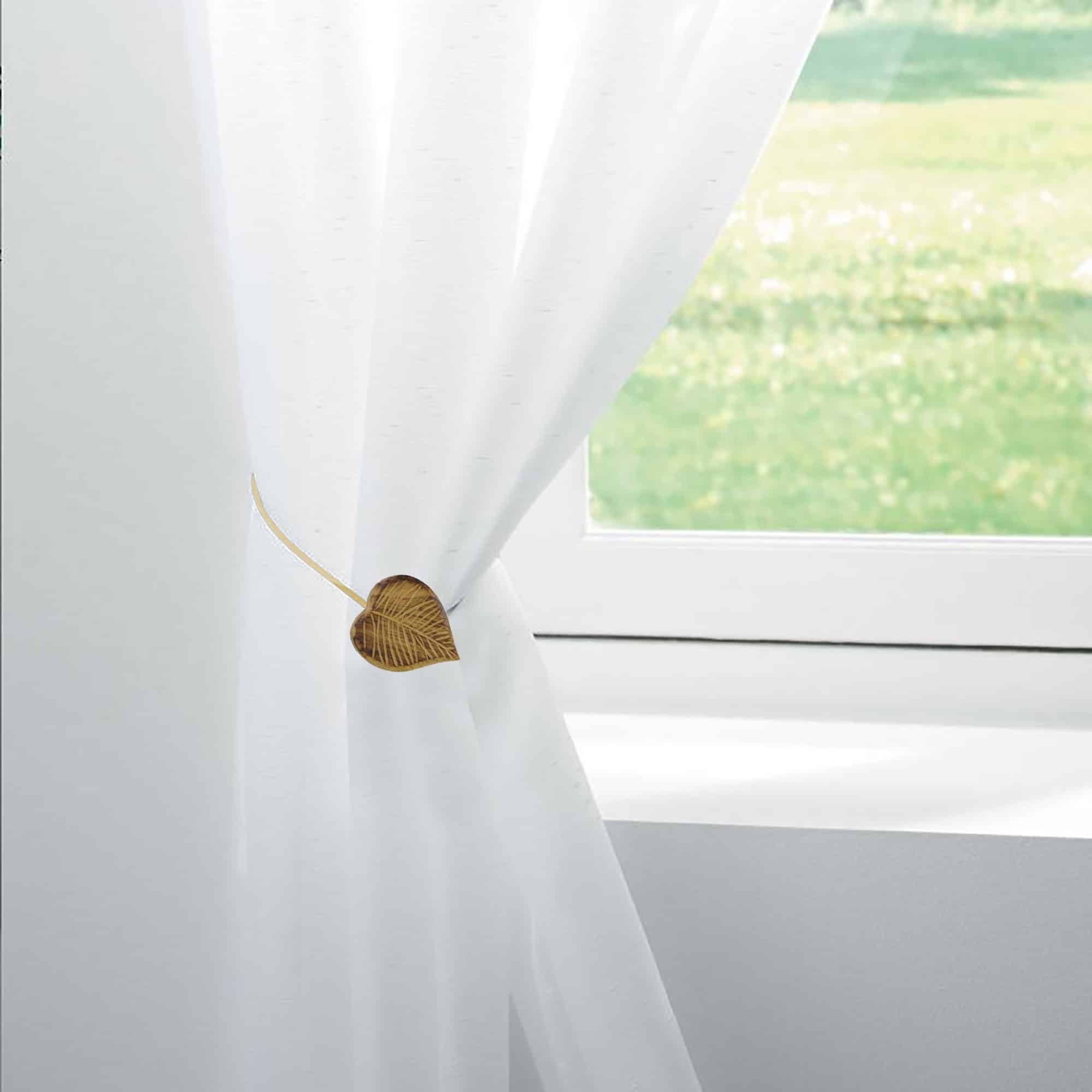 Evideco Magnetic Wooden Heart Curtain Tieback – Easy To Use No Installation Needed – Natural Home Accessories Tie Backs & Magnets Magnetic Tie Backs Small Tie Backs For Window Sheers