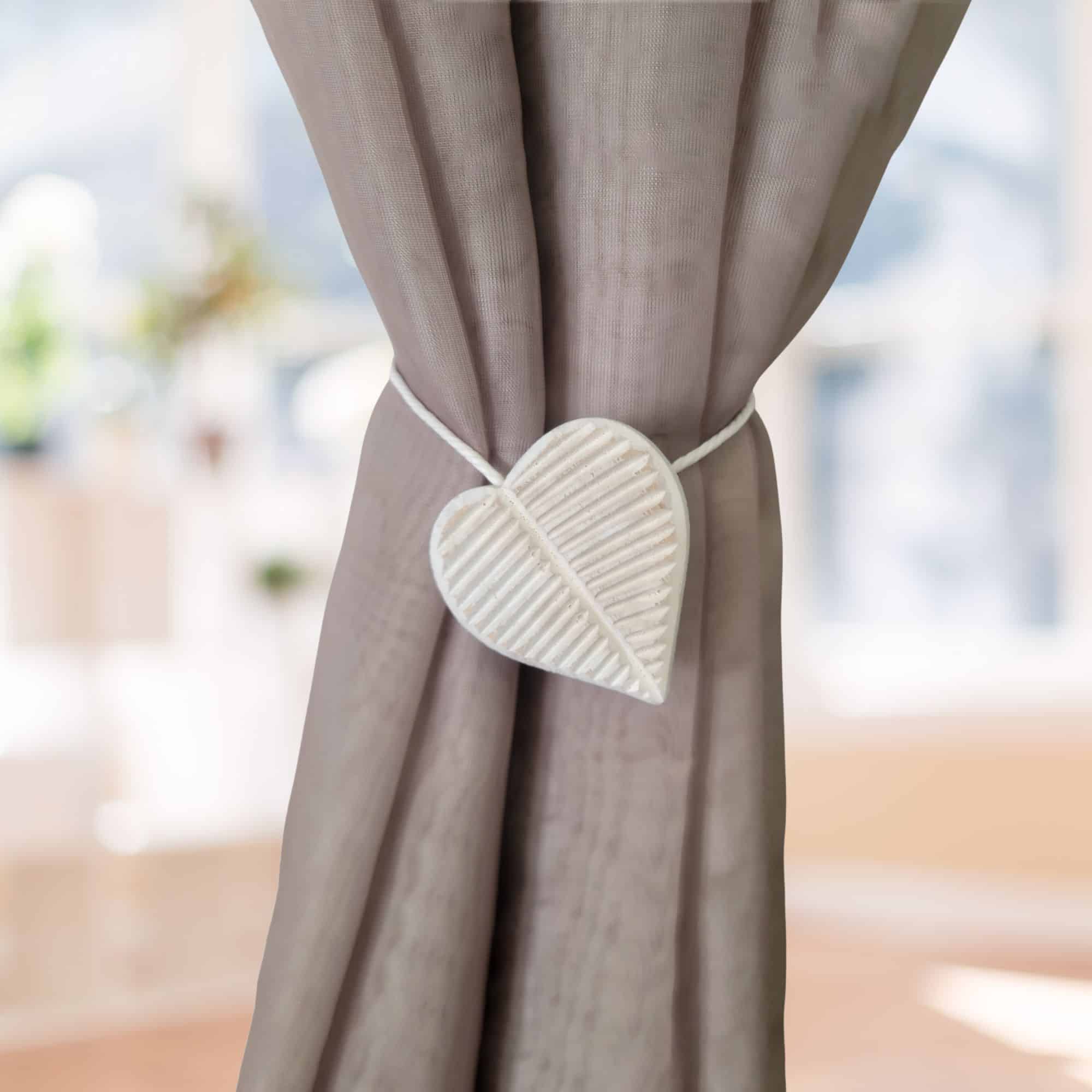 evideco Magnetic Wooden Heart Curtain Tieback – Easy to Use No Installation Needed – White Home Accessories Tie Backs & Magnets Magnetic Tie Backs Small Tie Backs For Window Sheers