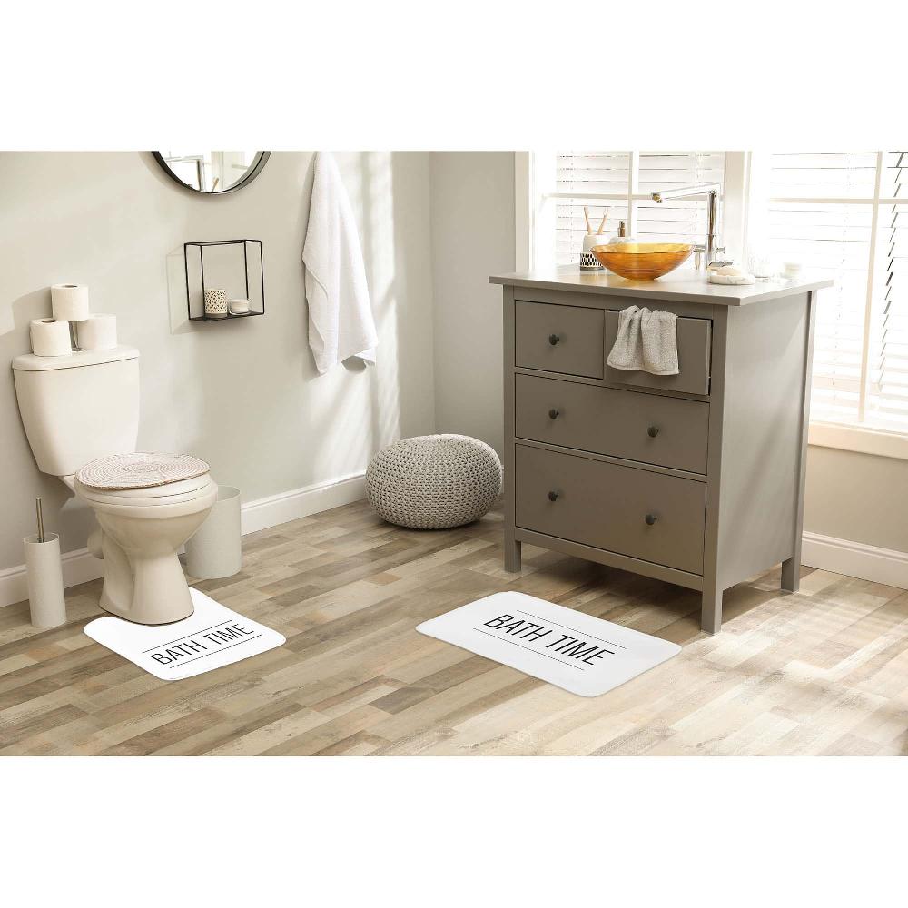 evideco Non-Slip Microfiber Bathmat and Contour Rug with ‘Bath Time’ Design for Comfort and Safety – Upgrade Your Bathroom with Our White 2-Piece Set Bathroom Mats & Rugs Bath Rugs