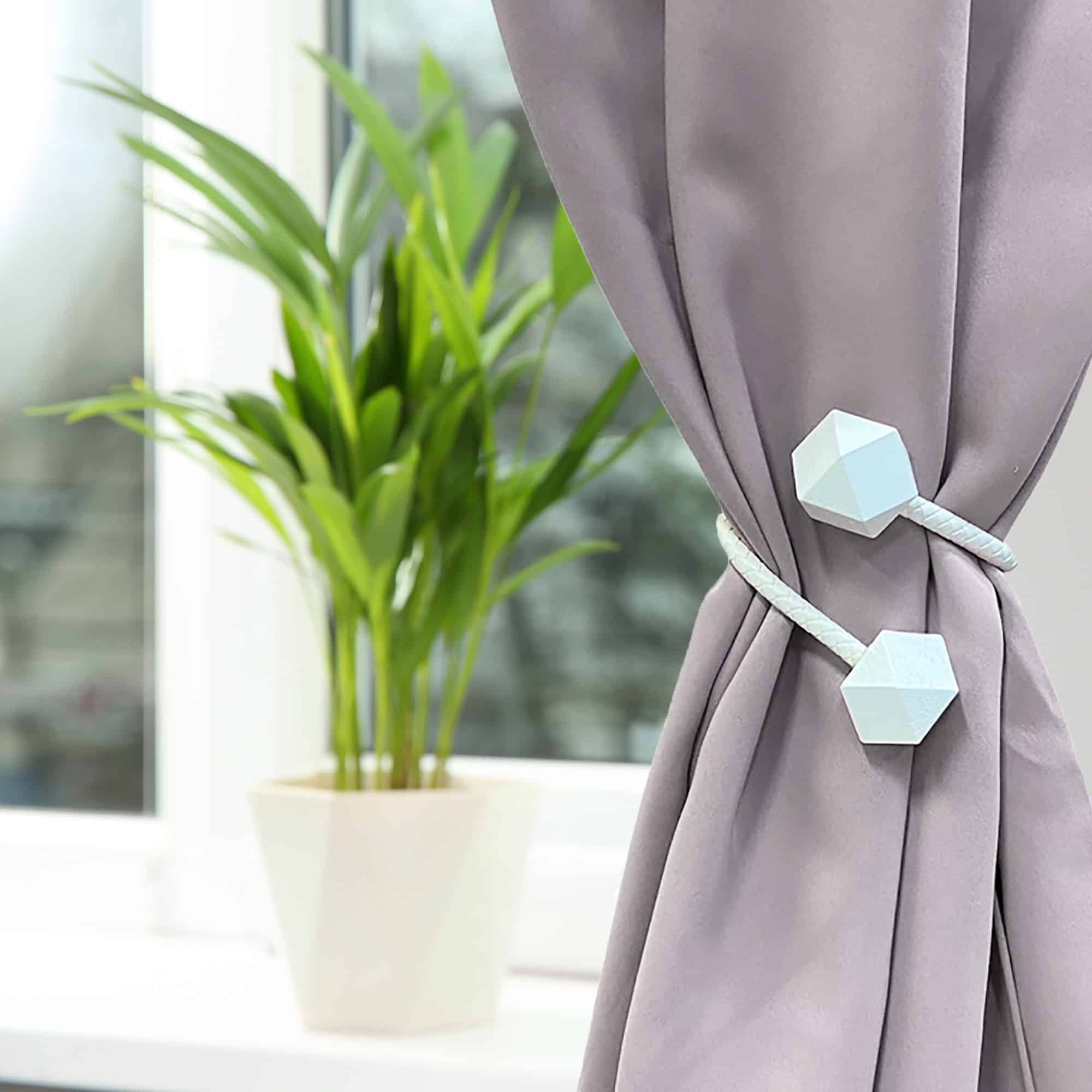 evideco Pure White Tieback – Flexible Design with Wooden Tips and Faux Leather Covering – Complete Your Window Treatments Home Accessories Tie Backs & Magnets Twist Tie Backs Large Tie Backs For Window Curtains & Drapes