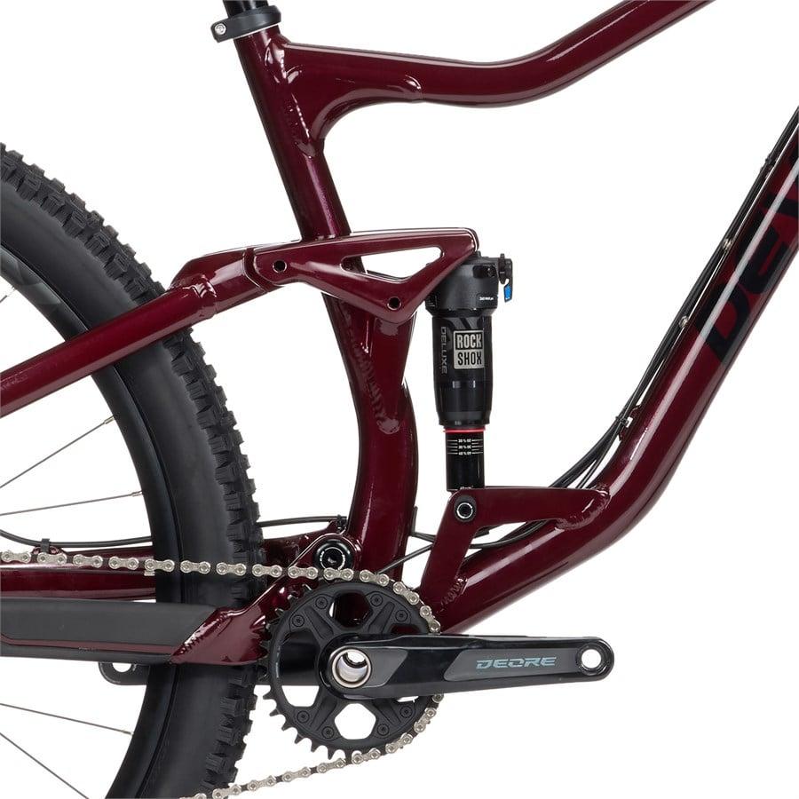 Evo Devinci Django A 29 Deore 12s Complete Mountain Bike 2024