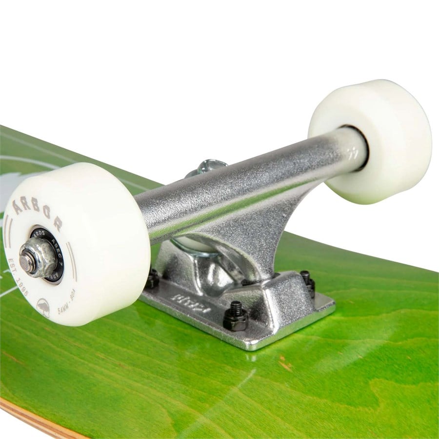 Evo Arbor Street 8.0 Skateboard Complete