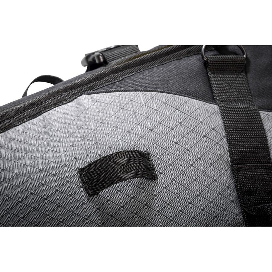 Evo Dakine Regulator Triple Surfboard Bag