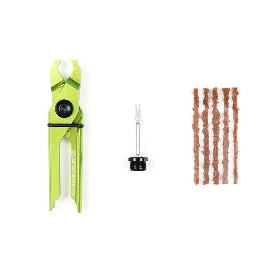 evo OneUp Components EDC Plug & Plier Kit