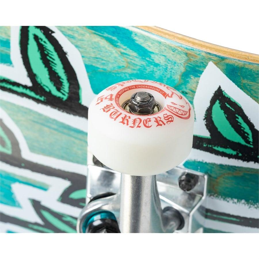 Evo Real Regrowth DLX 8.25 Skateboard Complete