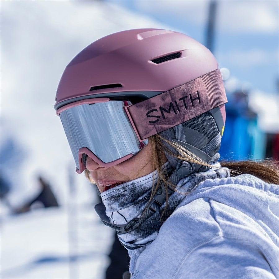Evo Smith Altus MIPS Helmet