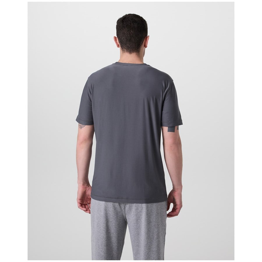 Evo Vuori Strato Tech T-Shirt - Men's