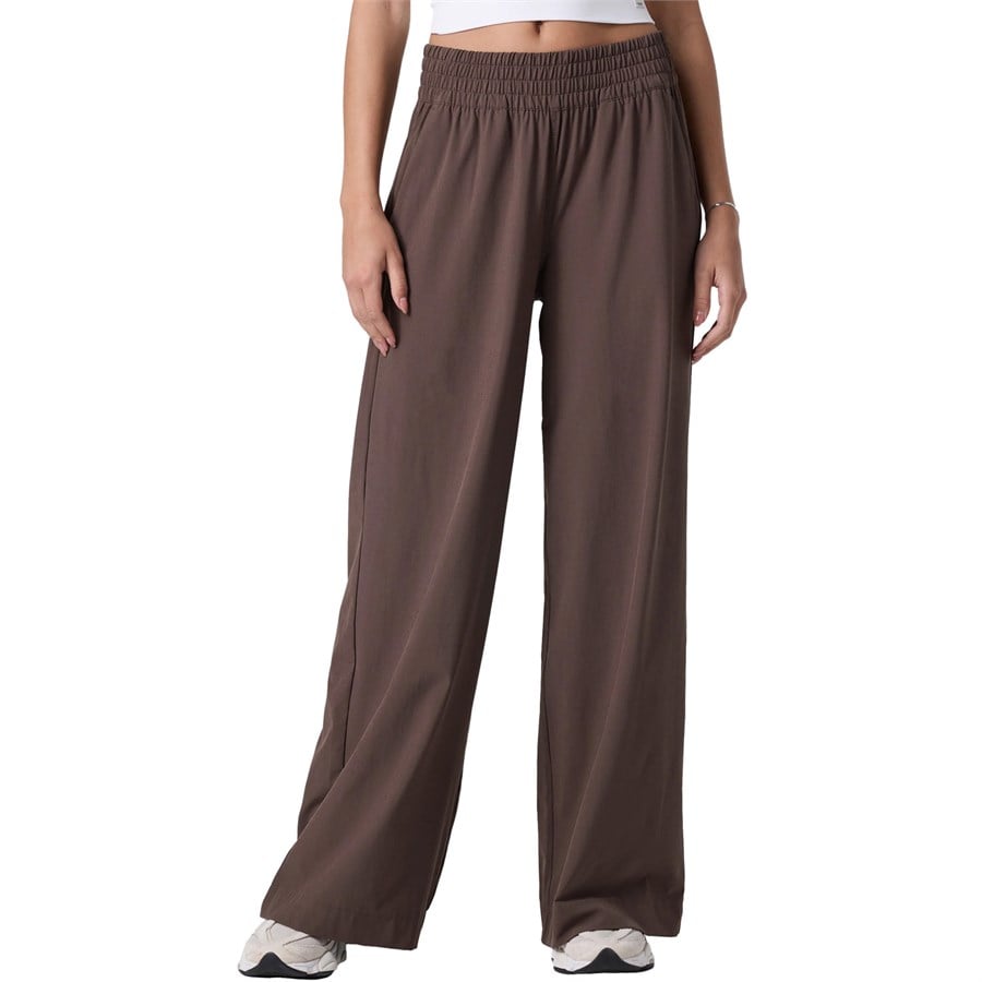 Evo Vuori Villa Wideleg Pants - Women's