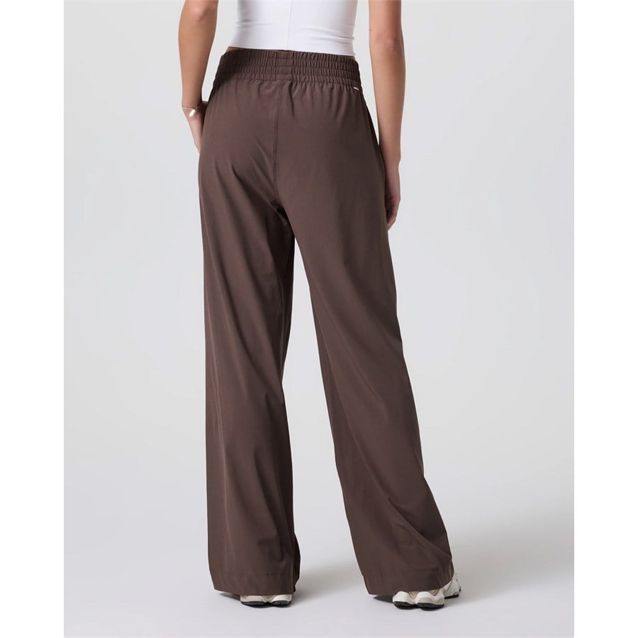Evo Vuori Villa Wideleg Pants - Women's
