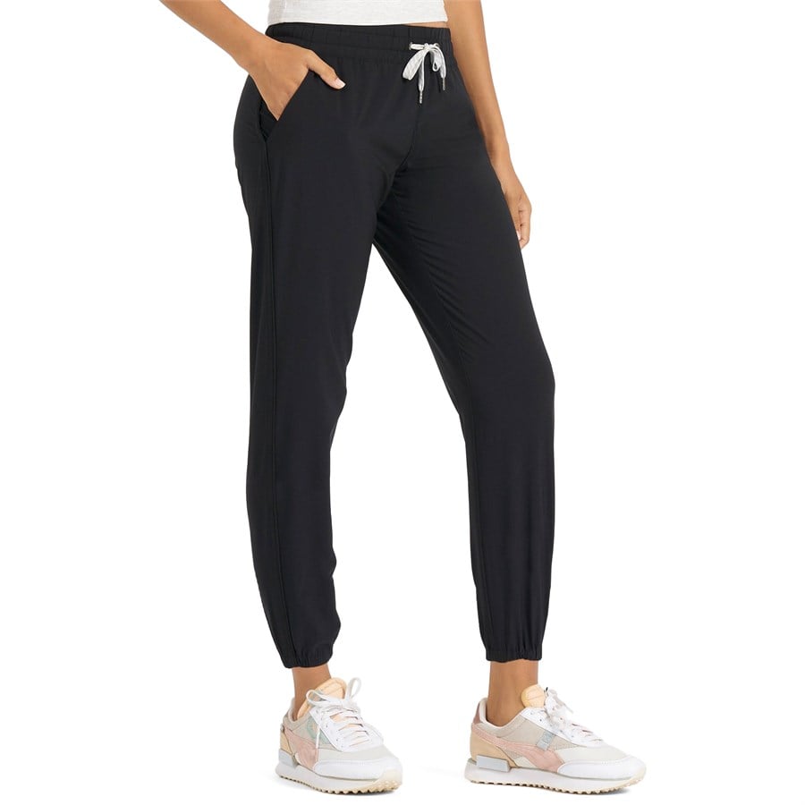 Evo Vuori Weekend Joggers - Women's
