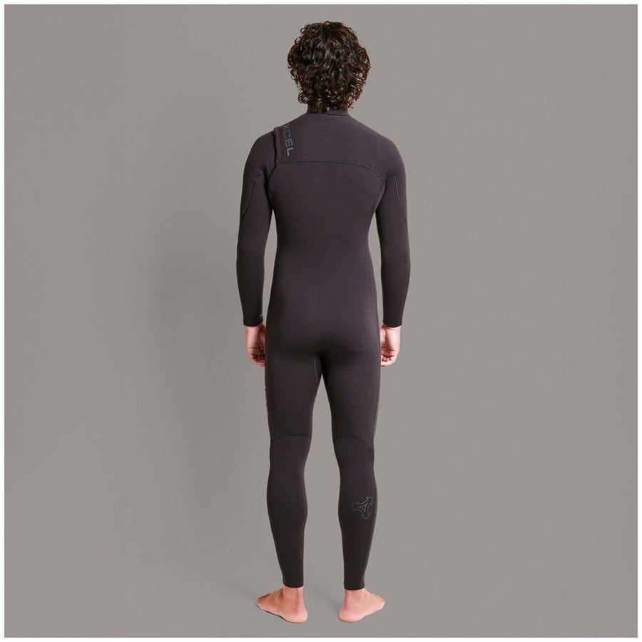 Evo XCEL 4/3mm Comp+ Full Wetsuit