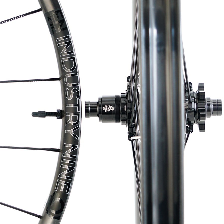 Evo Industry Nine Industry 9 Enduro 315 Carbon Boost Wheelset - 27.5"