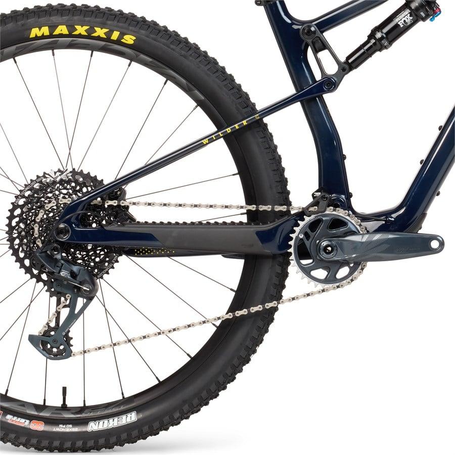 Evo Juliana Wilder 1 C S TR Complete Mountain Bike - Women's 2025