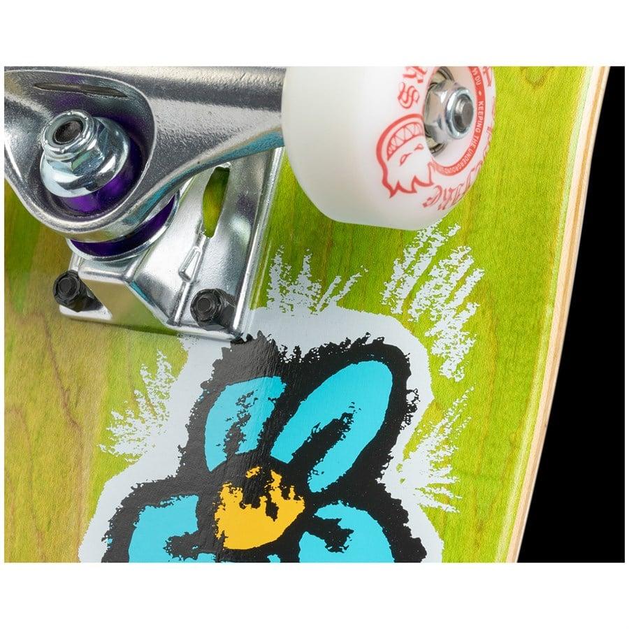 Evo Real Regrowth DLX True Fit 8.25 Skateboard Complete