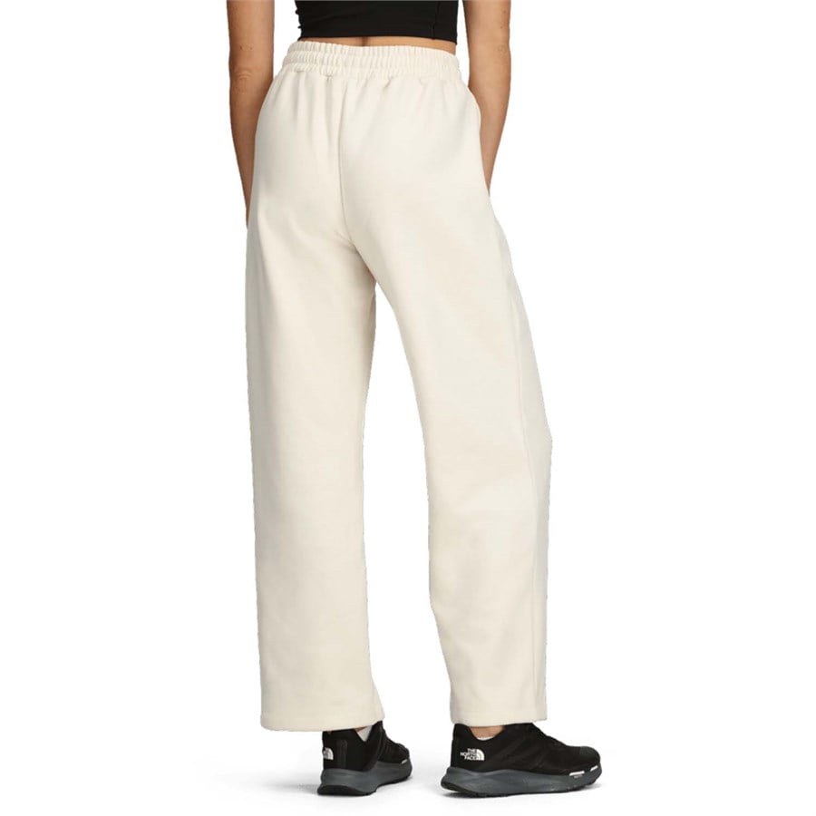 Evo The North Face Essential Simple Dome Straight Leg Pant - Women's