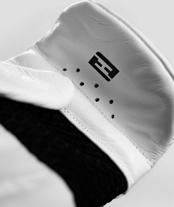 Exit Exigo® S3 Stealth Leather Bag Mitts - White