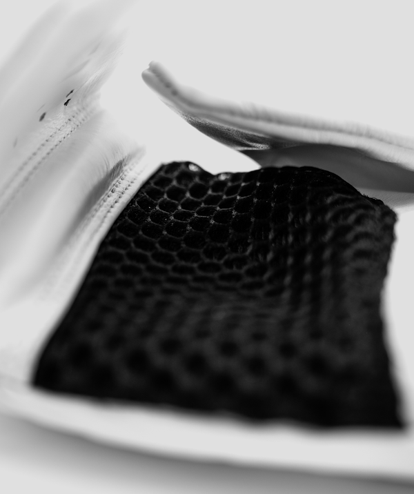 Exit Exigo® S3 Stealth Leather Bag Mitts - White