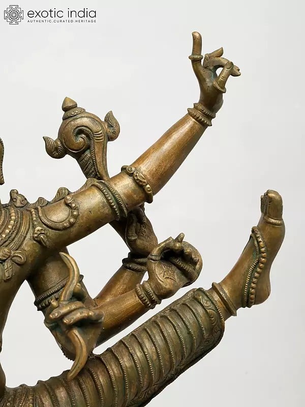 Exotic India 25" Superfine Ulagalantha Perumal | Madhuchista Vidhana (Lost-Wax) | Panchaloha Bronze From Swamimalai 