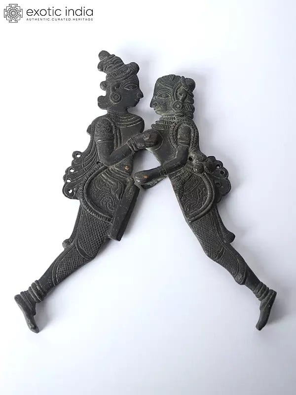 Exotic India 6" Amorous Couple Nut Cracker In Bronze 