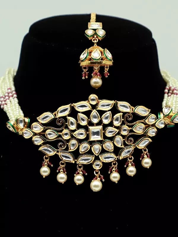 Exotic India Beautiful Bandhai Choker Set With Mangtika And Earrings 