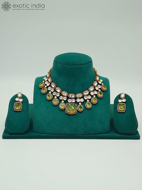 exotic india Beautiful Moissanite Necklace Set With Doublet Stone Uncut Kundan And Antique Polished Earrings 